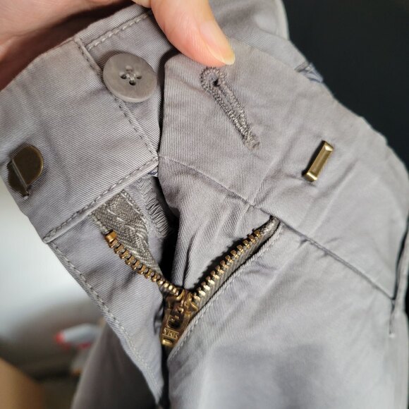 NEW J. Crew Chino Gray Cotton Blend 4in Shorts Style G2331 Size 00 - Picture 7 of 15